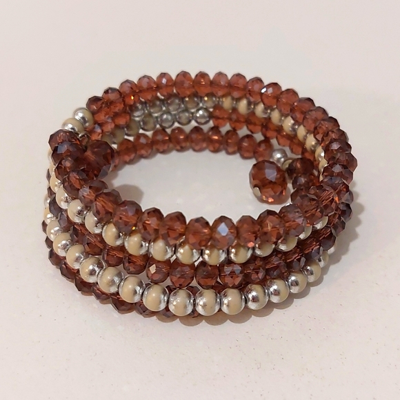 Source Unknown Jewelry - Spiral Glass Beaded Bracelet - Amber and Silver/white beads